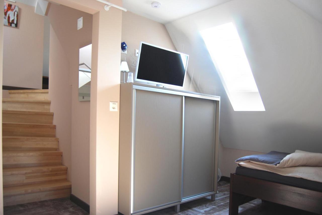 Bnb Comfort Guesthouse Olten - Lostorf Exterior photo