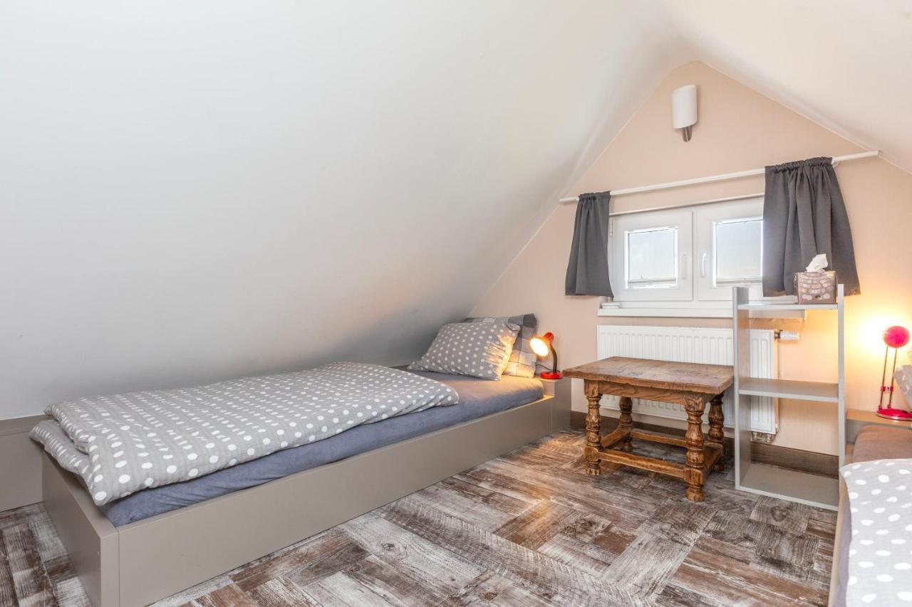 Bnb Comfort Guesthouse Olten - Lostorf Exterior photo