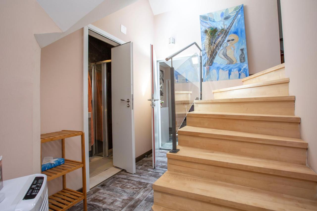 Bnb Comfort Guesthouse Olten - Lostorf Exterior photo