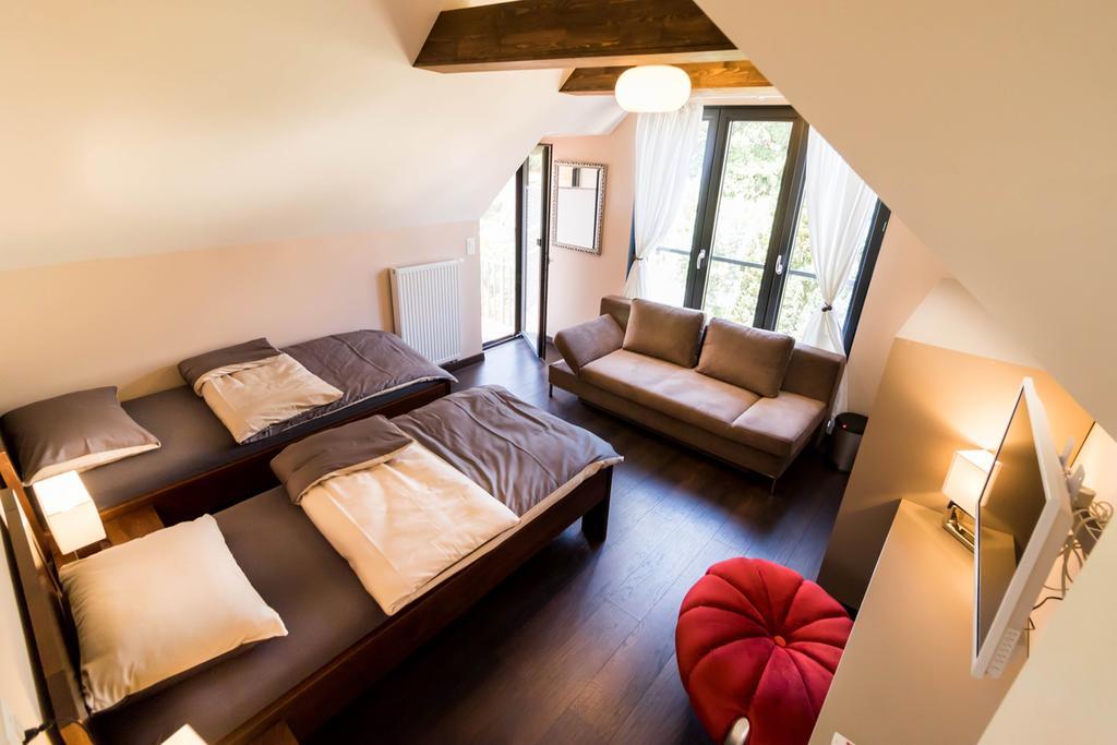 Bnb Comfort Guesthouse Olten - Lostorf Exterior photo